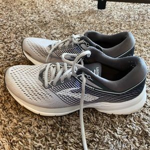 Brooks launch 5 gray womens 8